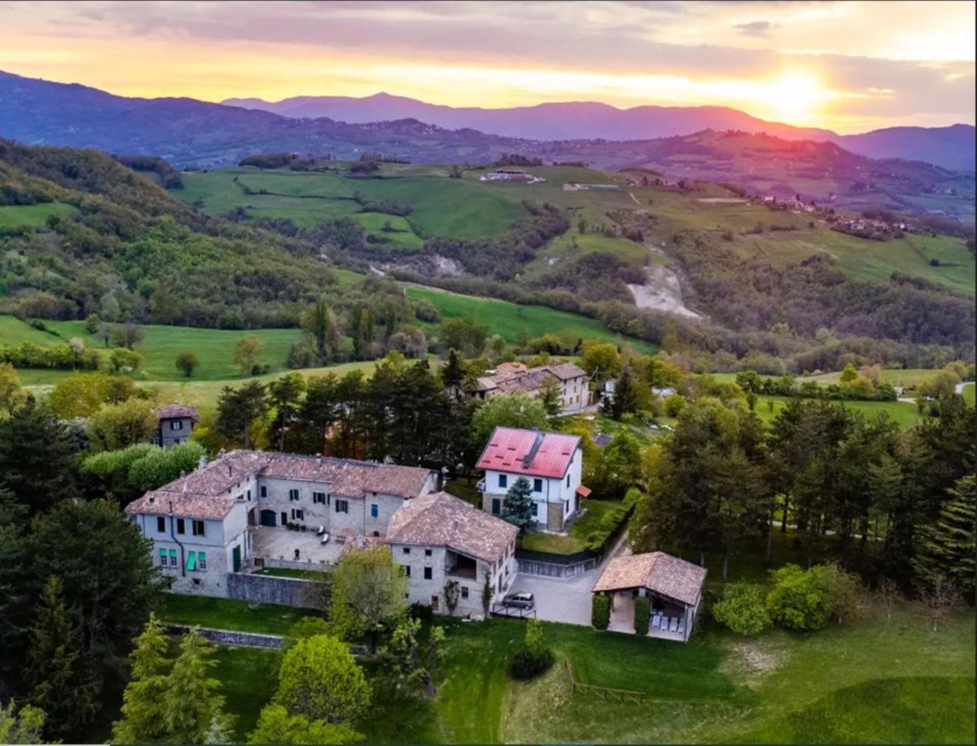 La Corte Bonomini Acomodação com café da manhã Neviano degli Arduini Exterior foto